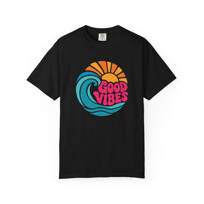 Good Vibes Ocean Retro Beach Graphic T-shirt | Summer Wave Coastal Vacation Tee