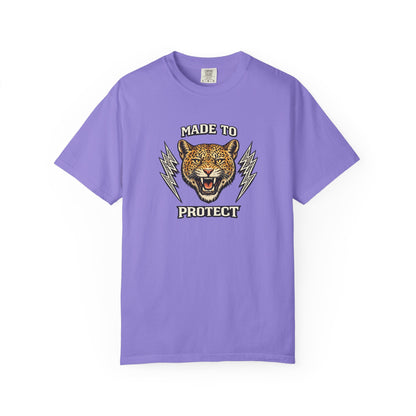 Made To Protect Jaguar Head Vintage Lightning T-Shirt