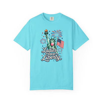 Ladies Love Liberty Statue of Liberty T-Shirt | American Flag Fireworks