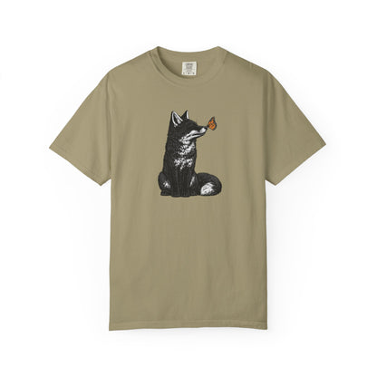 Butterfly Kissing Fox T-Shirt | Fox and Butterfly Illustration Tee