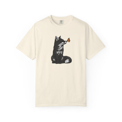 Butterfly Kissing Fox T-Shirt | Fox and Butterfly Illustration Tee