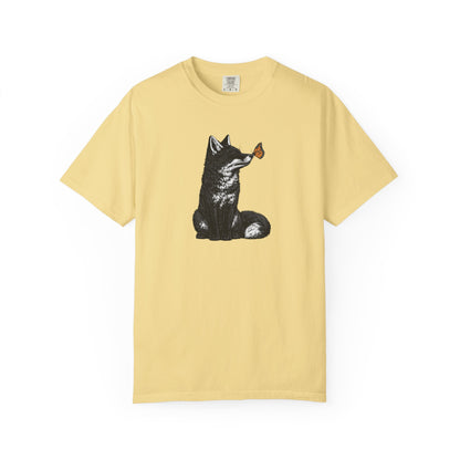 Butterfly Kissing Fox T-Shirt | Fox and Butterfly Illustration Tee