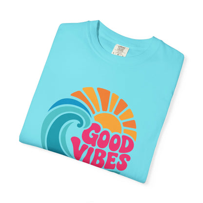 Good Vibes Ocean Retro Beach Graphic T-shirt | Summer Wave Coastal Vacation Tee