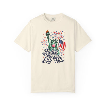 Ladies Love Liberty Statue of Liberty T-Shirt | American Flag Fireworks