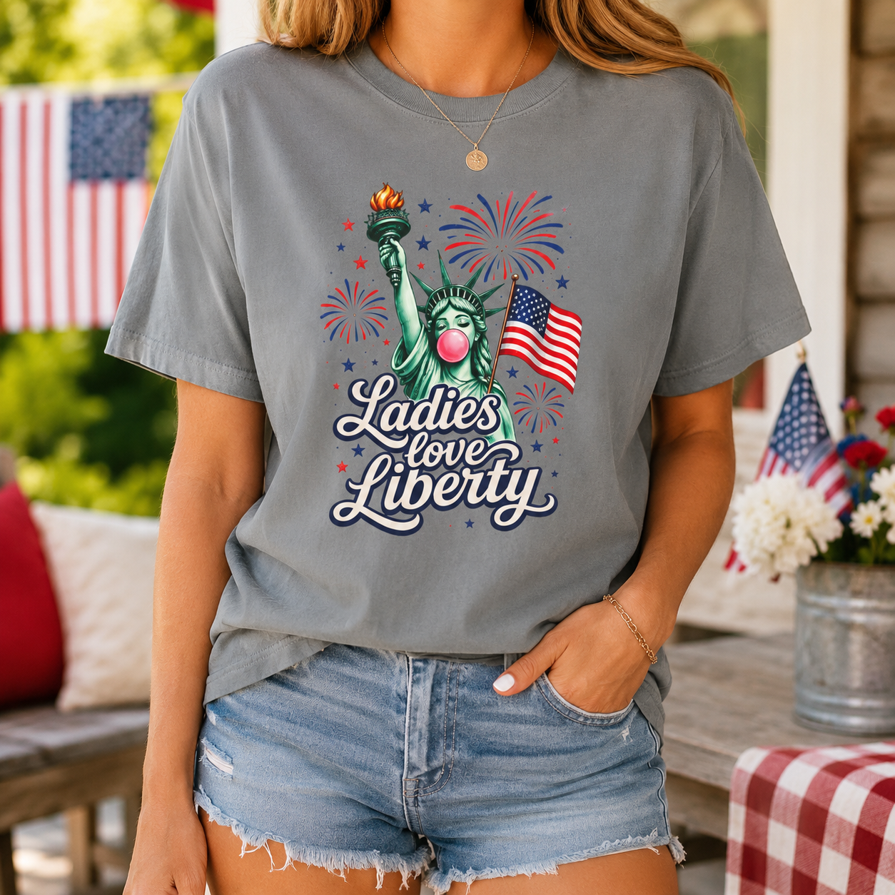 Ladies Love Liberty Statue of Liberty T-Shirt | American Flag Fireworks