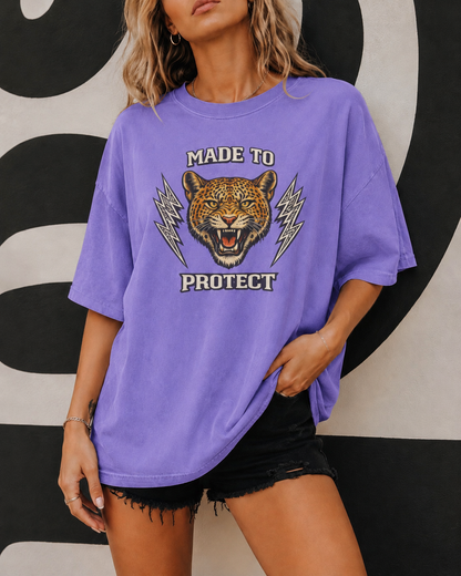 Made To Protect Jaguar Head Vintage Lightning T-Shirt