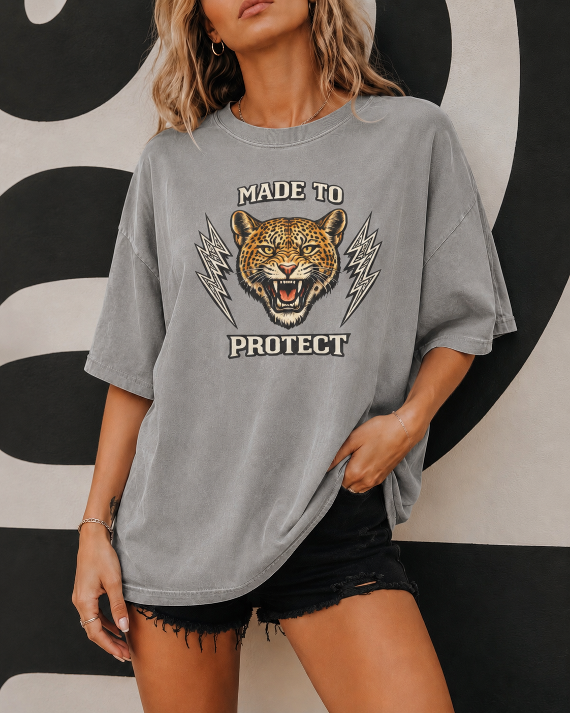 Made To Protect Jaguar Head Vintage Lightning T-Shirt