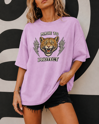 Made To Protect Jaguar Head Vintage Lightning T-Shirt