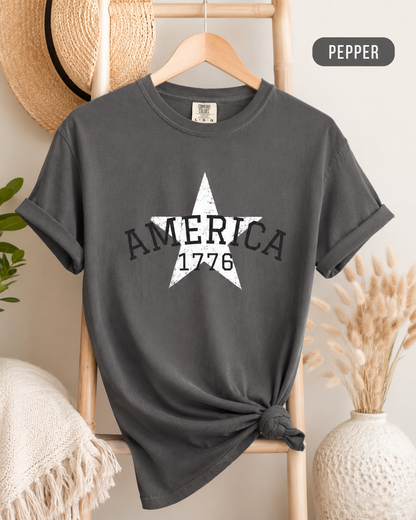 America 1776 Star Vintage Patriotic T-Shirt