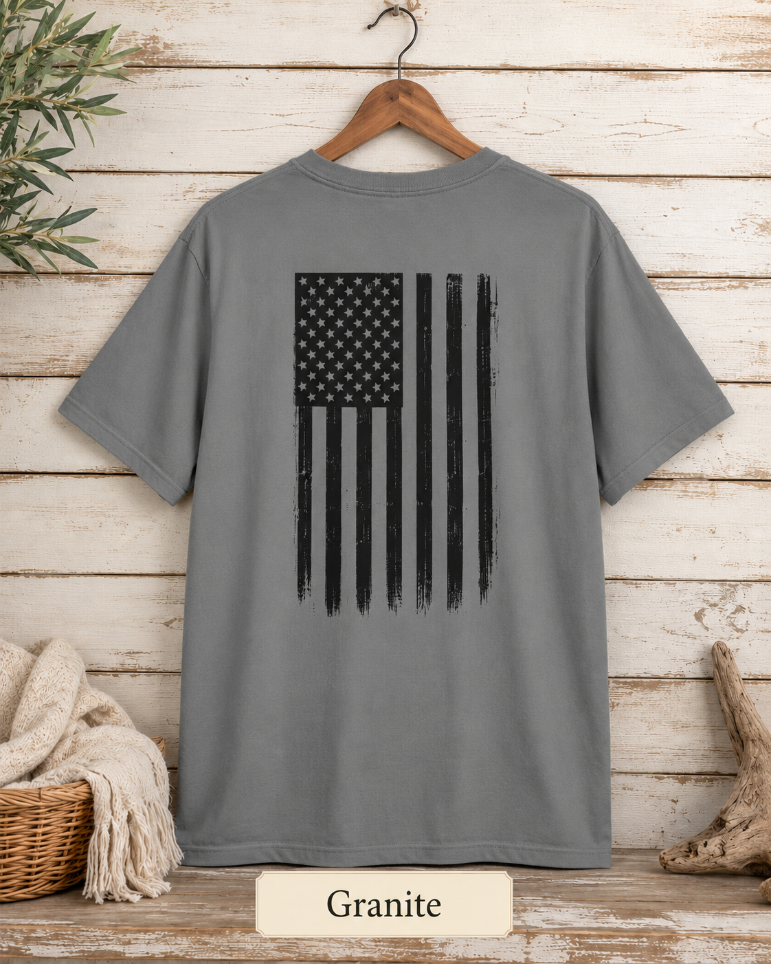 1776 Distressed American Flag Vintage Patriotic T-Shirt
