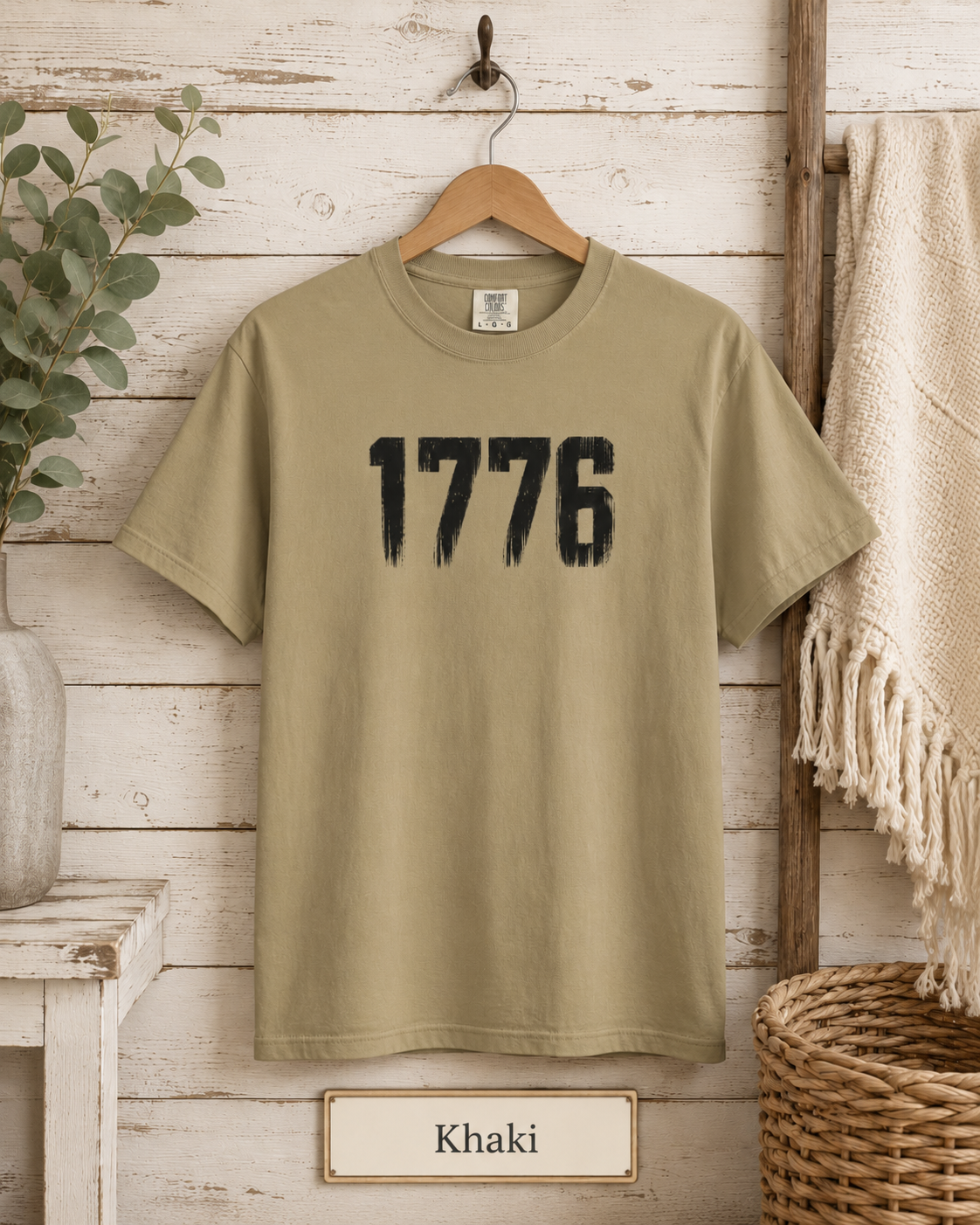 1776 Distressed American Flag Vintage Patriotic T-Shirt