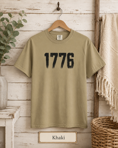 1776 Distressed American Flag Vintage Patriotic T-Shirt