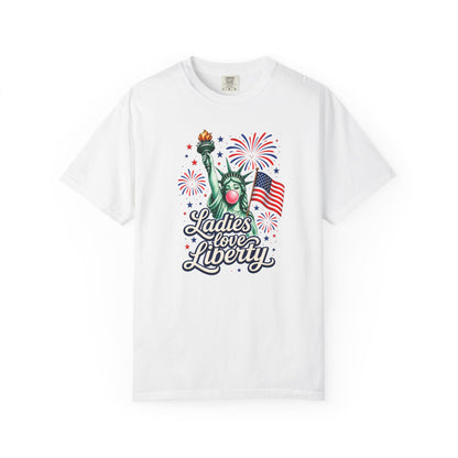 Ladies Love Liberty Statue of Liberty T-Shirt | American Flag Fireworks