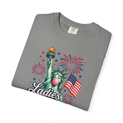 Ladies Love Liberty Statue of Liberty T-Shirt | American Flag Fireworks
